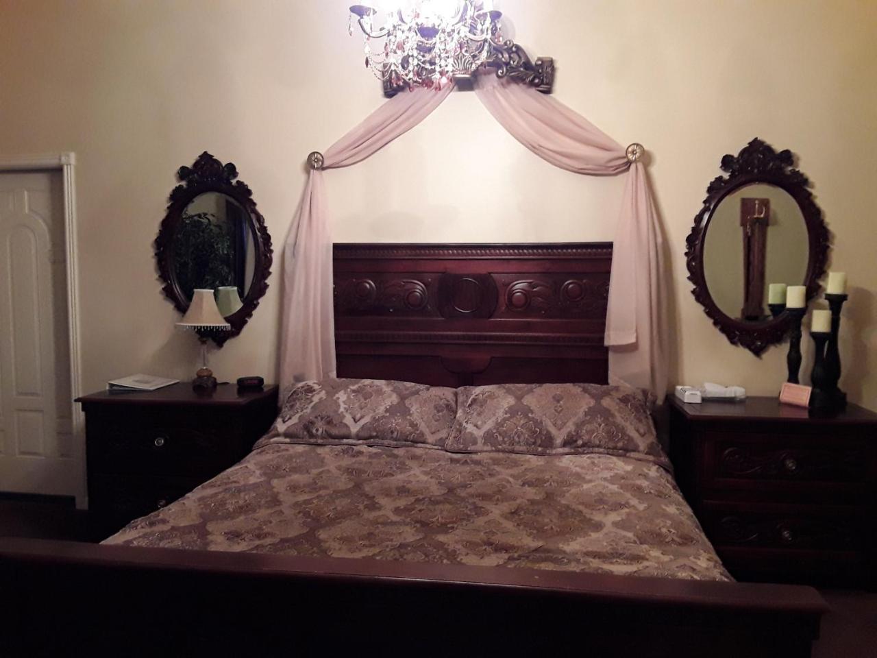 Bed and Breakfast Lions Gate Manor Lava Hot Springs Esterno foto