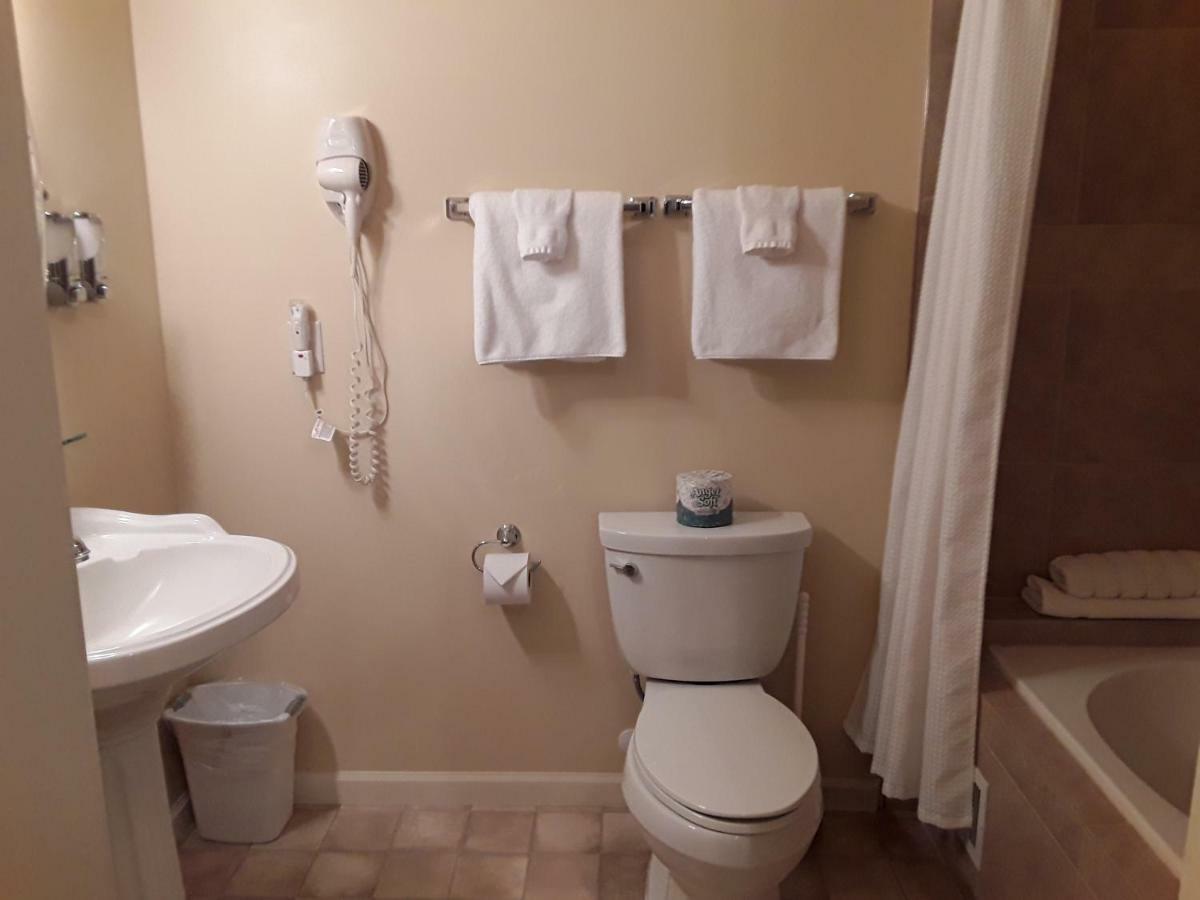 Bed and Breakfast Lions Gate Manor Lava Hot Springs Esterno foto